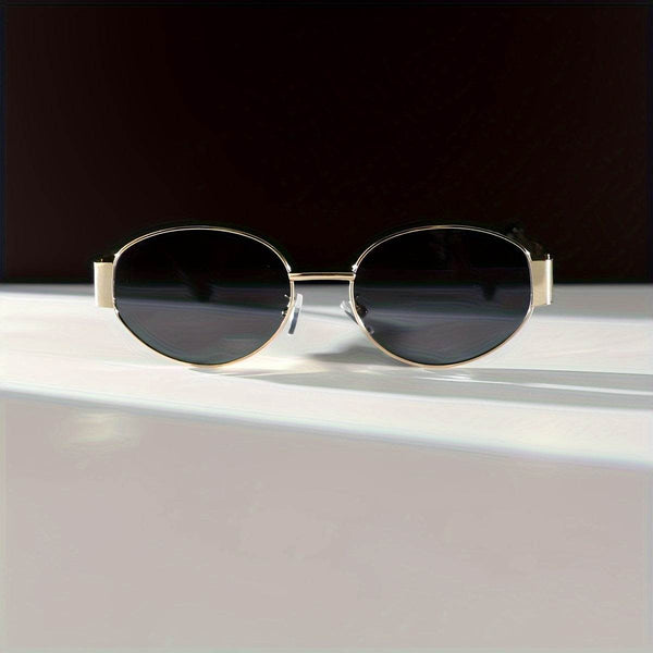 Must-Have Stylish Oval Glasses Vintage Metal Frame Elegance - SunglassesMart