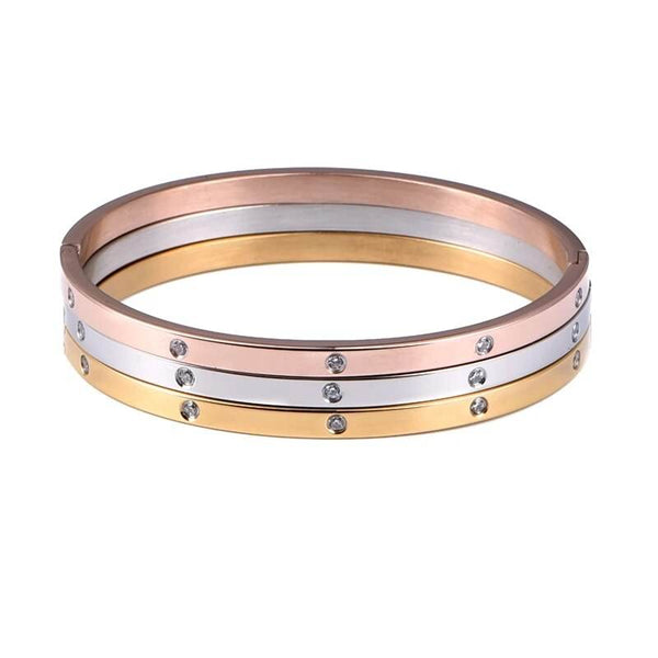 Luxe Titanic Crystal Cuff - SunglassesMart