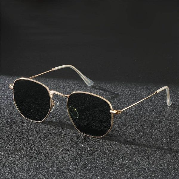 Hexagonal Black Metal Pilot Glasses - SunglassesMart