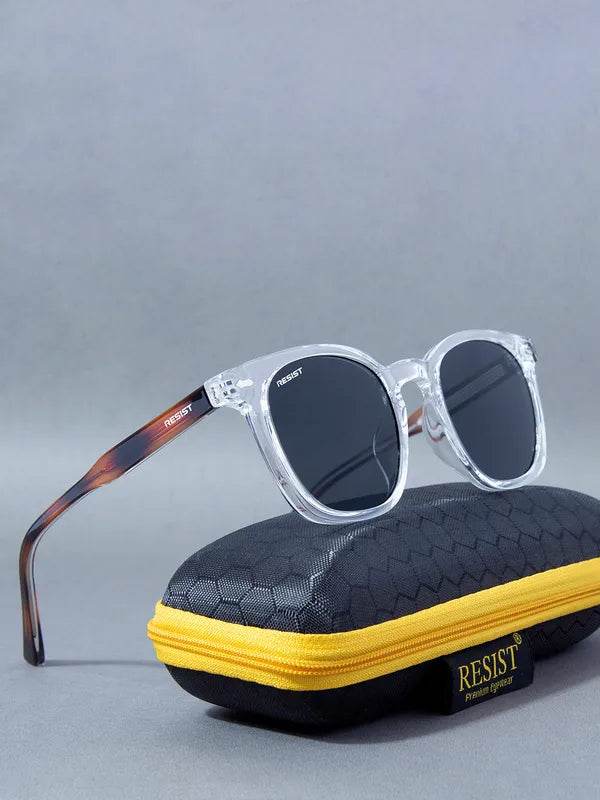 The Tea Oval Black Sunglass - SunglassesMart