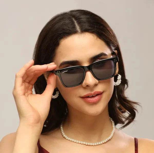 Martin Square Black - SunglassesMart