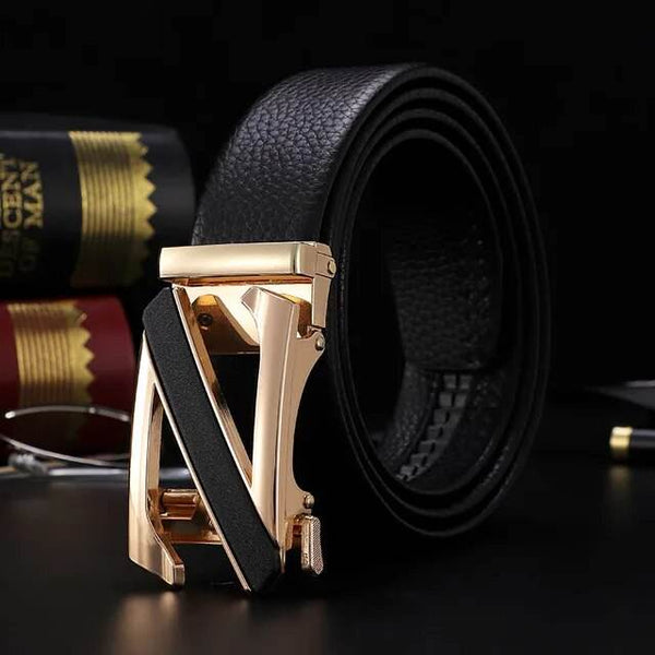LuxeStride: Men's Exquisite Designer Belt - SunglassesMart