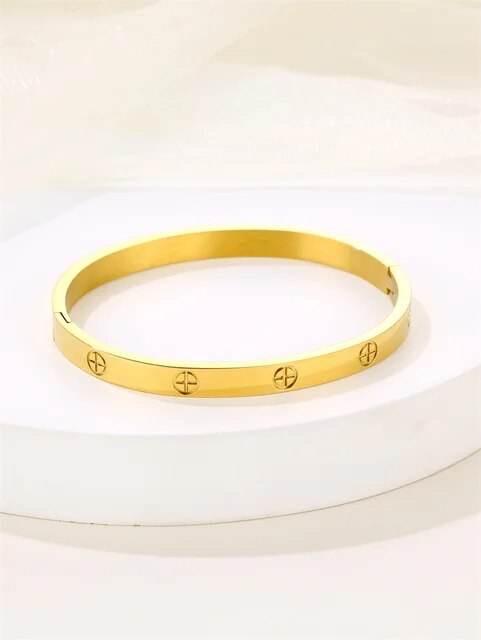 Eternal Charm Crystal Bracelet - SunglassesMart