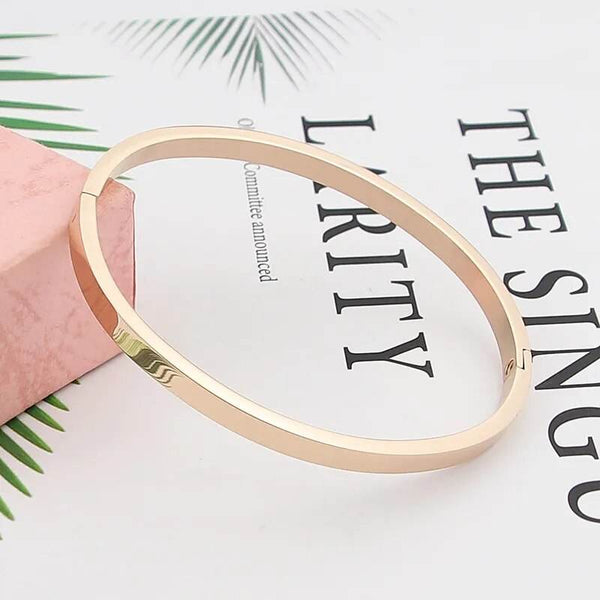 Elegant Love Charm Bangle - SunglassesMart